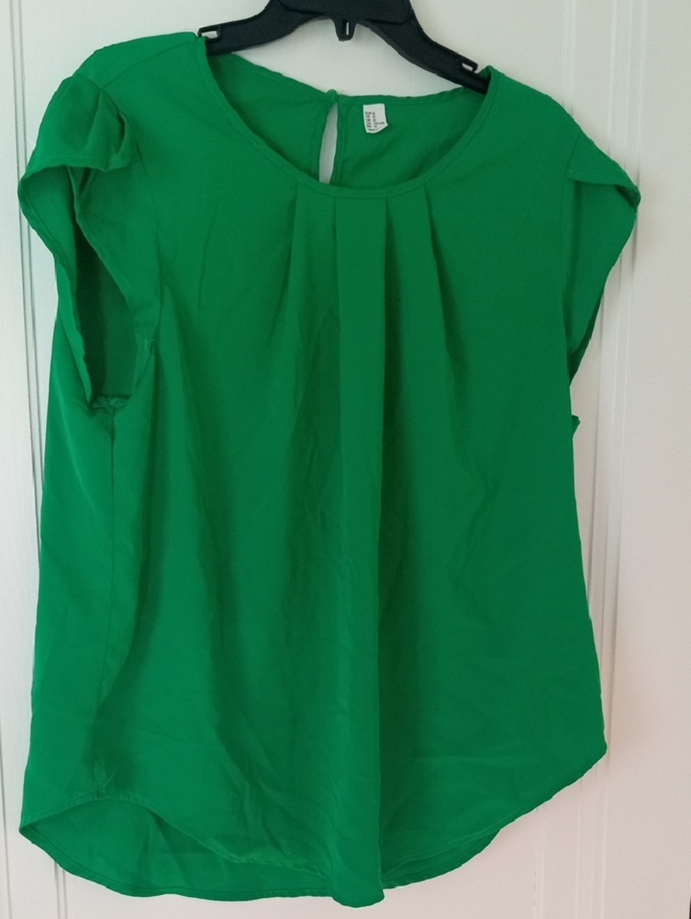 women XL short sleeve light weight emerald green blouse